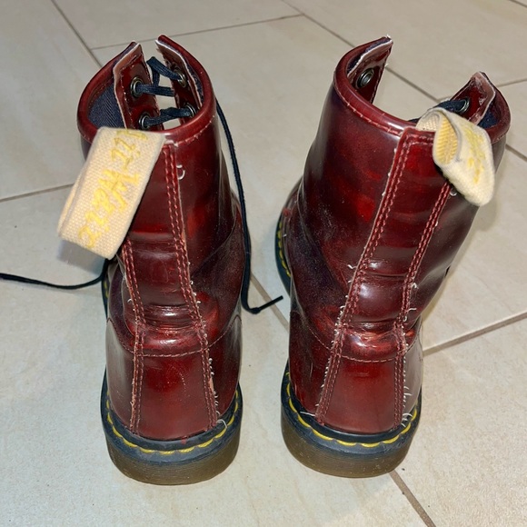 Dr. Martens Burgundy Vegan 1460 Boots - Size 8L/7M - Picture 3 of 7
